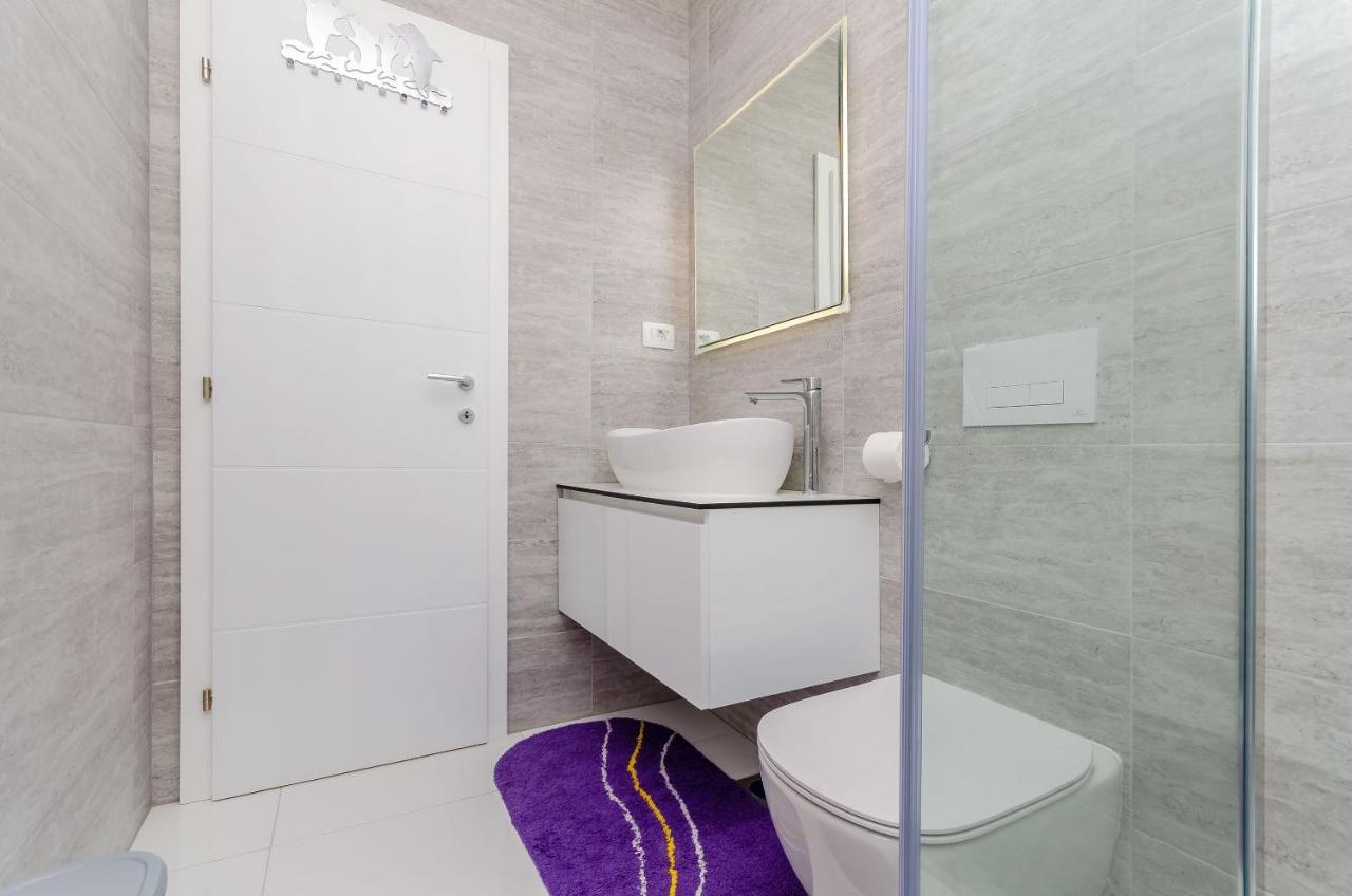 Apartment Rozalia Трогир Экстерьер фото